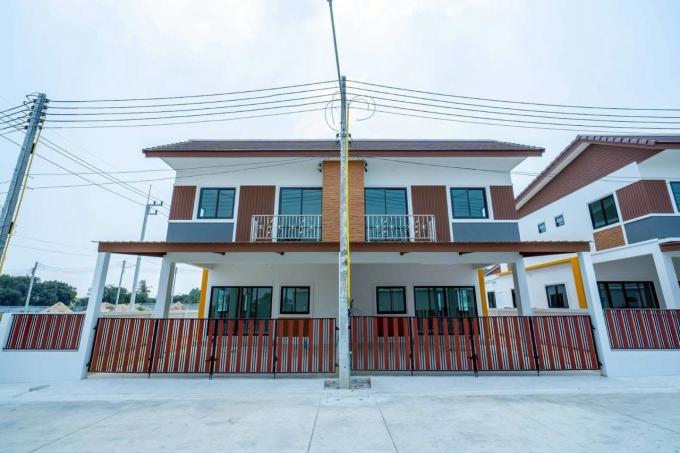 🏡 โครงการใหม่! ฟ้าใสวิลล์ 4 ทาวน์โฮม & บ้านแฝด
